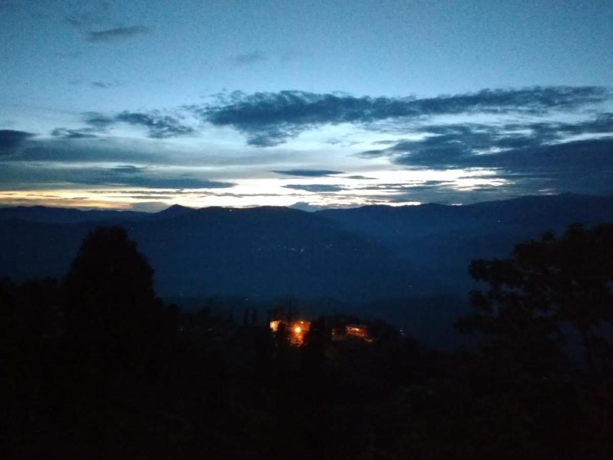 Swabhumi Homestay Kurseong Zewnętrze zdjęcie
